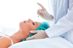 Lee más sobre el artículo Botox: Aplicaciones, beneficios y tratamientos